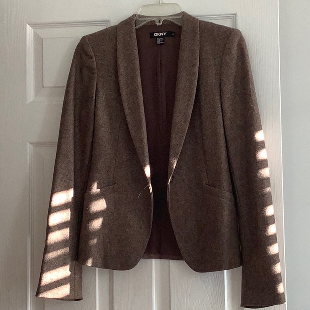 DKNY Houndstooth blazer